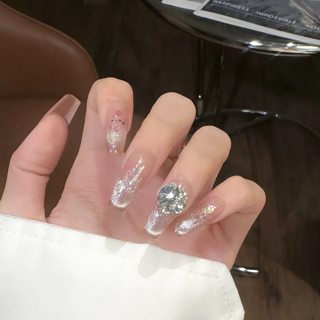 Rola nora【奔赴浪漫】纯手工穿戴甲 猫眼亮片美甲初秋国华钻小红书