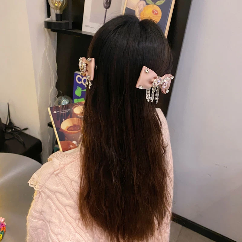 粉色蝴蝶结流苏中号发夹女2023新款后脑勺边夹侧边高级感夹子头饰