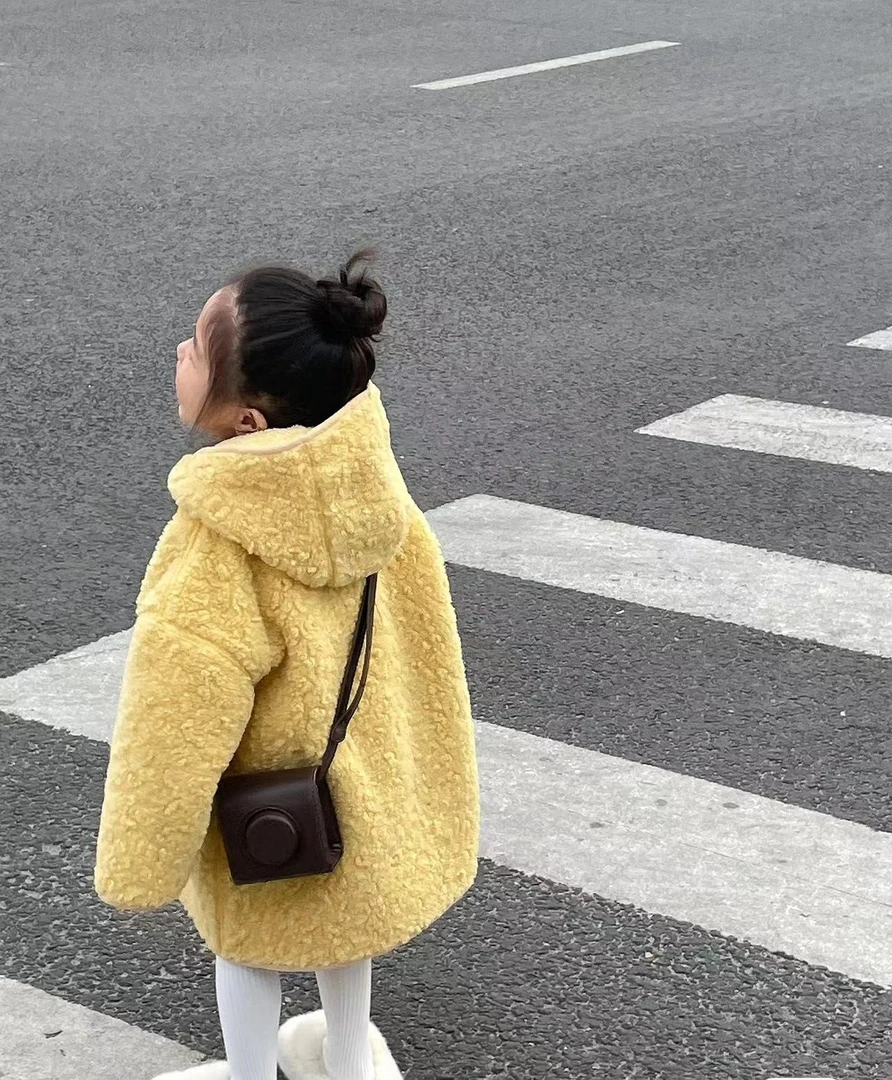【小糯米现货】韩版女童奶呼呼冬季加厚毛毛外套