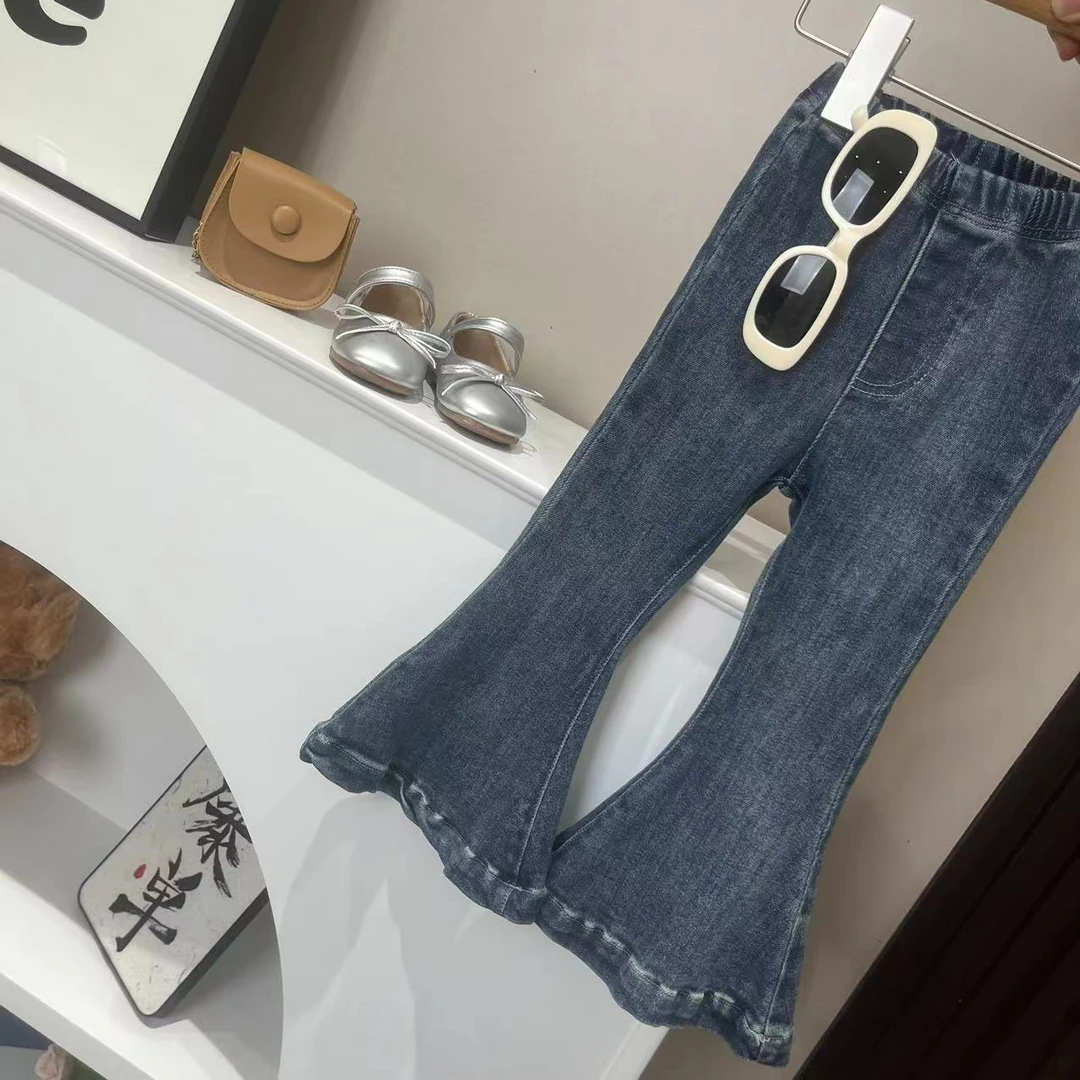 【1】萌娃穿搭小众女童百搭喇叭牛仔裤