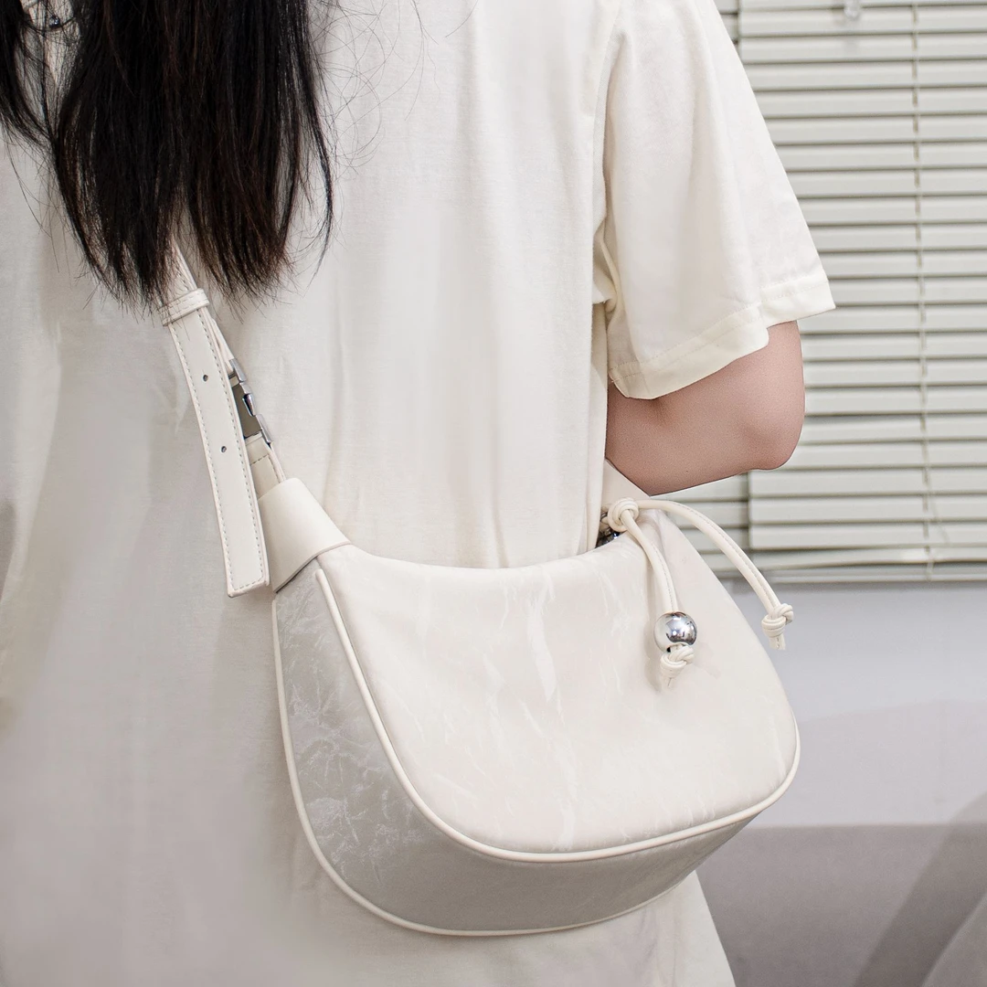 迪格屿原创春夏韩版饺子休闲新款月牙包手提通勤单肩斜挎女士女包