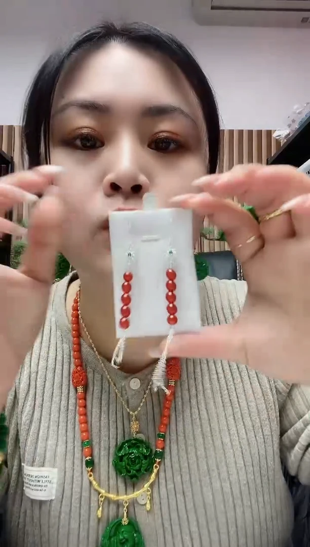 【闪购商品】玛瑙/玉髓耳钉合金206