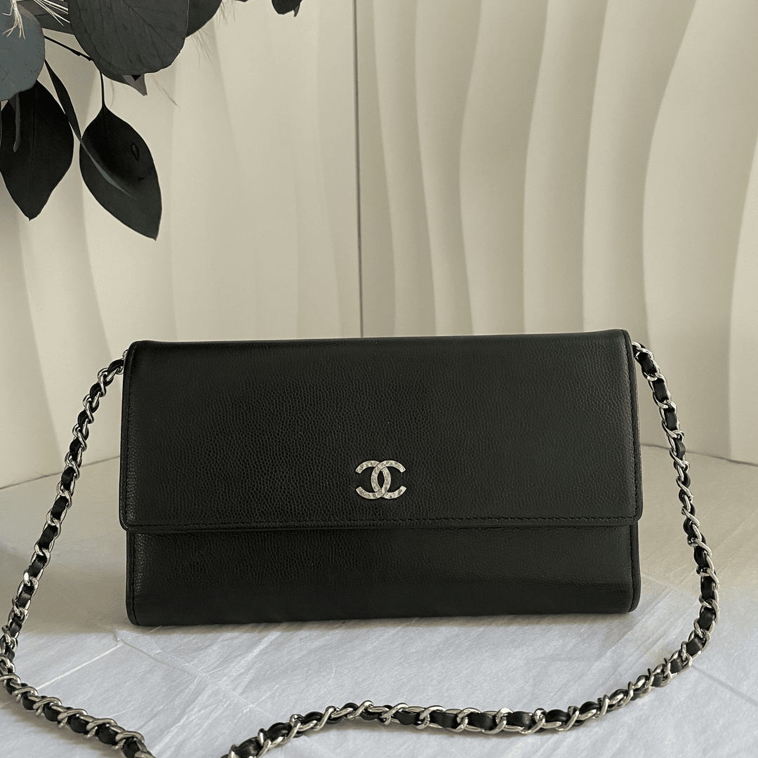 95新 Chanel/香奈儿 WL 黑色菠萝扣三折钱包13426299
