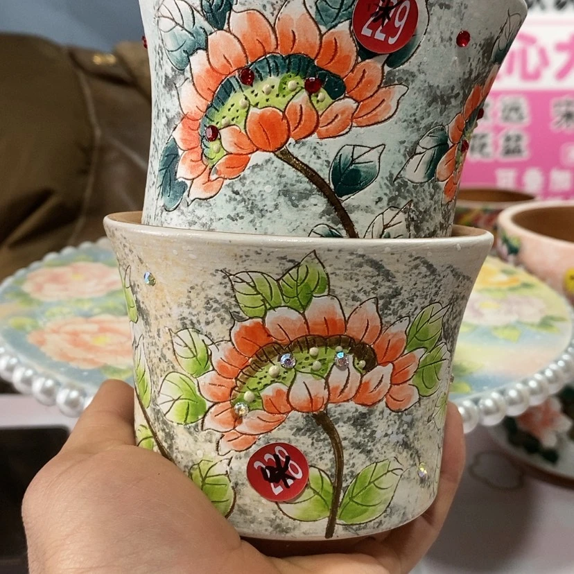 【闪购商品】紫砂花盆?***咪