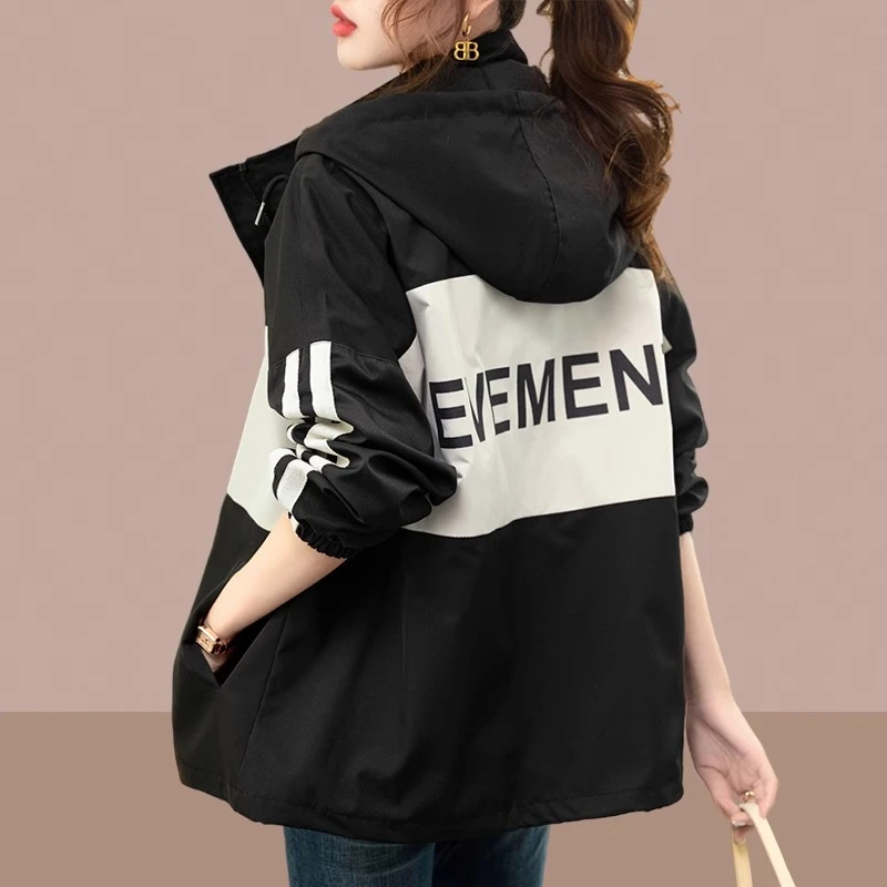 大码女装冲锋衣美式春秋2025年新款爆款宽松显瘦拼接防风夹克外套