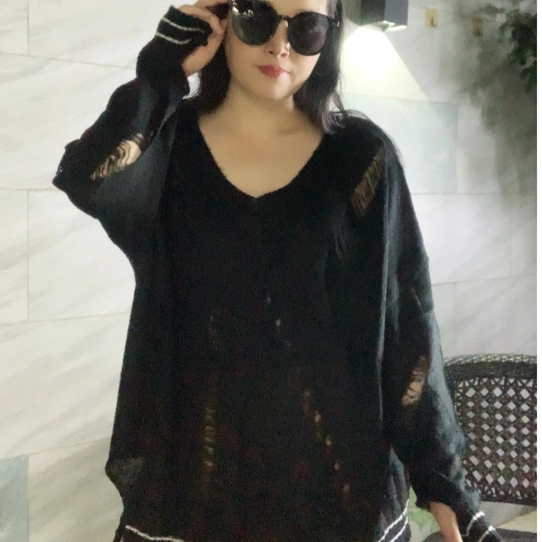 6506 清姐严选 早秋新款女装慵懒风小众设计感破洞罩衫气质针织衫