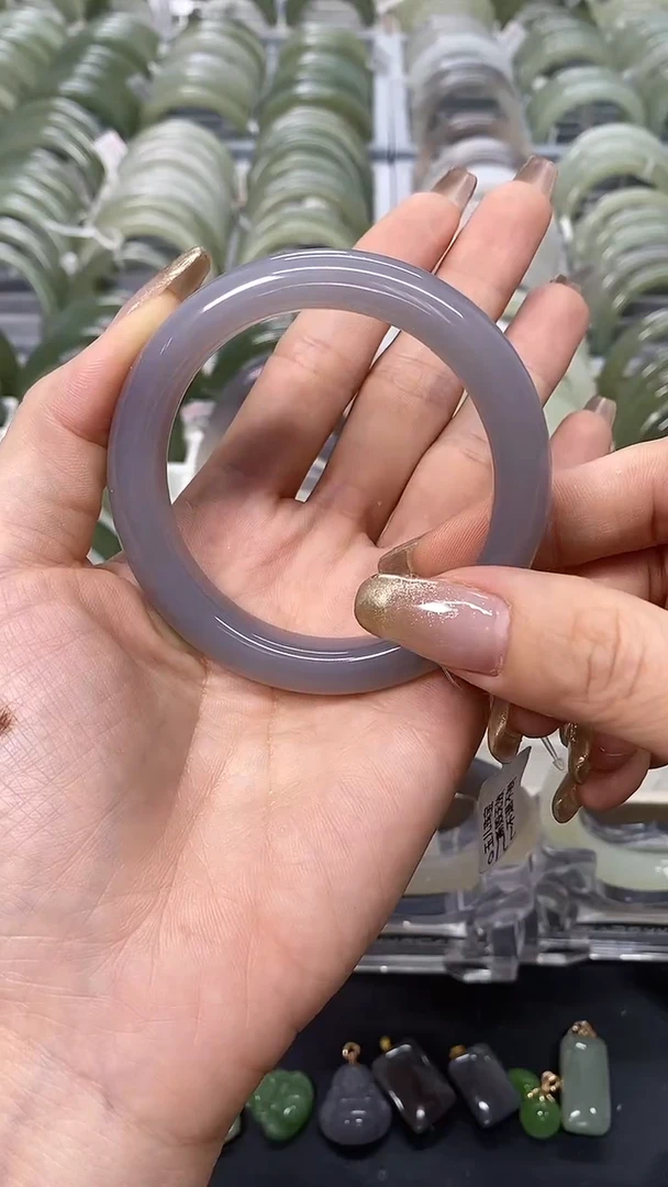 【闪购商品】和田玉和田玉高冰手镯未镶嵌54-55