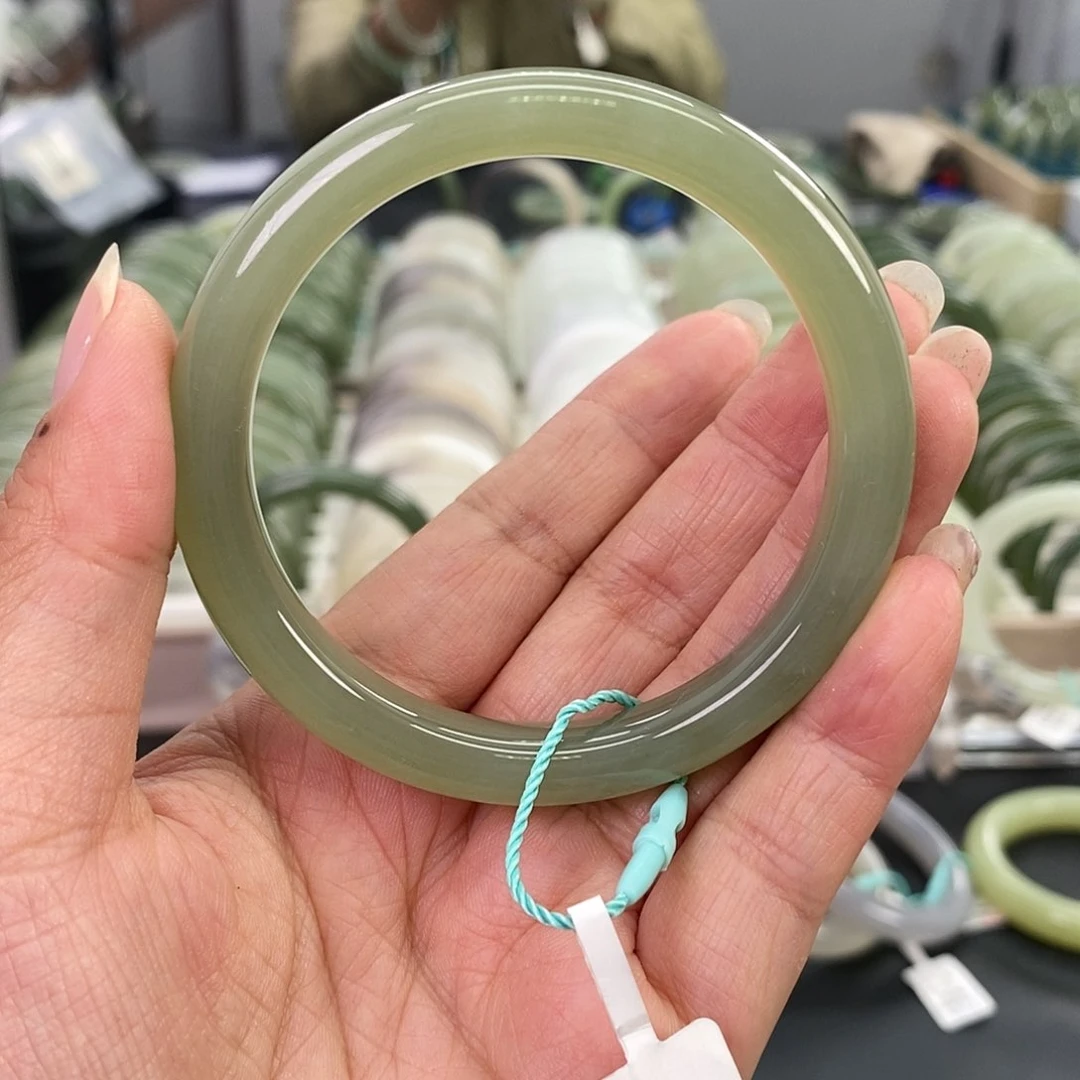 和田玉和田手镯55未镶嵌