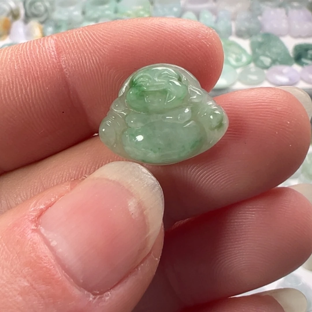 【闪购商品】翡翠颈饰未镶嵌一个