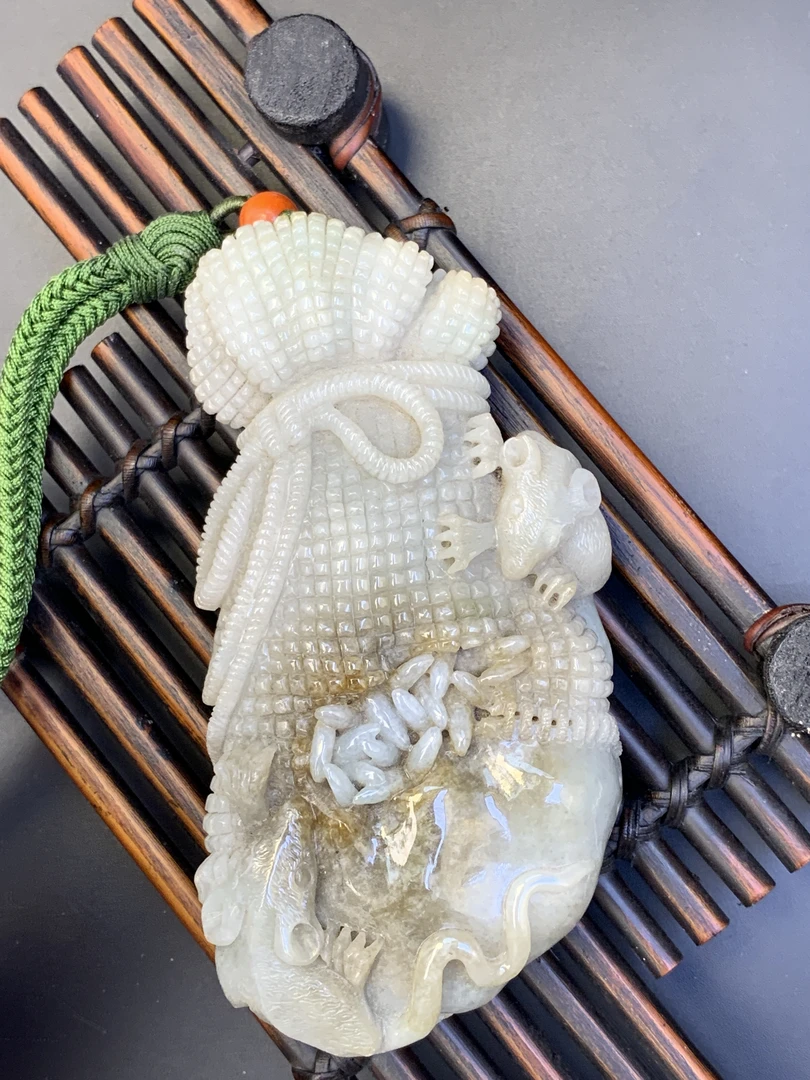 钱袋子代代有钱数你有钱特色孤品翡翠手把