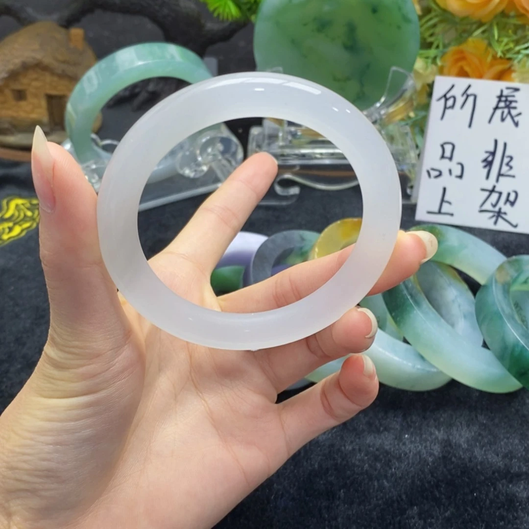 【闪购商品】翡翠手镯未镶嵌
