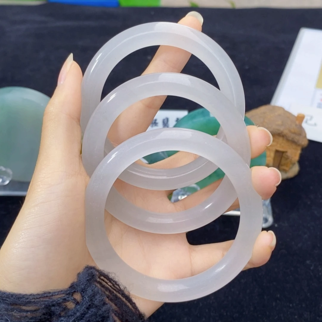【闪购商品】翡翠手镯未镶嵌