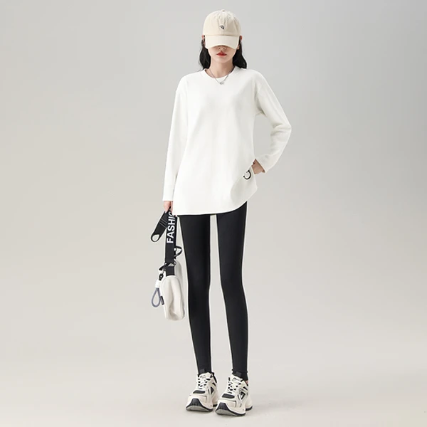 燕苹新款时尚休闲厚款加绒保暖显瘦圆领刺绣宽松百搭大版T恤CX98