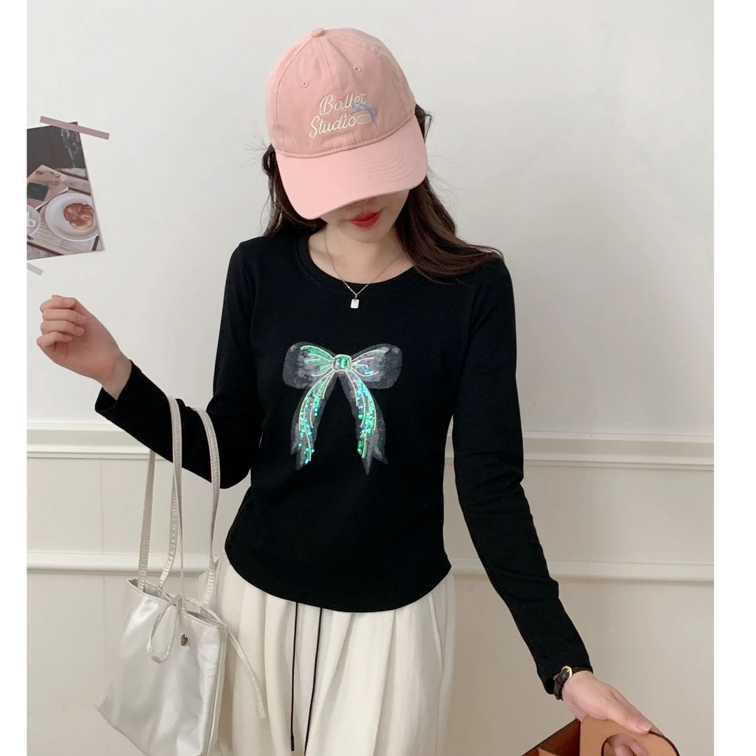 YANPING/燕苹新春秋时尚修身显瘦圆领亮片蝴蝶长袖T恤YHZ1708-15