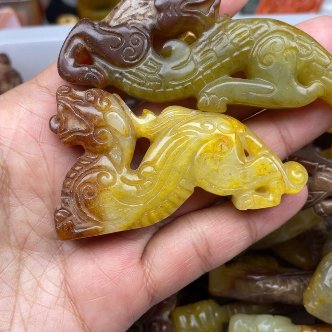 【闪购商品】岫岩老玉（透闪石质玉）颈饰未镶嵌5***934