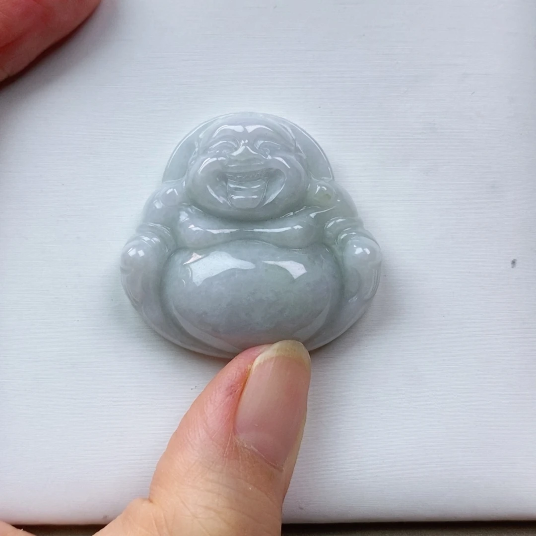 翡翠颈饰未镶嵌佛公