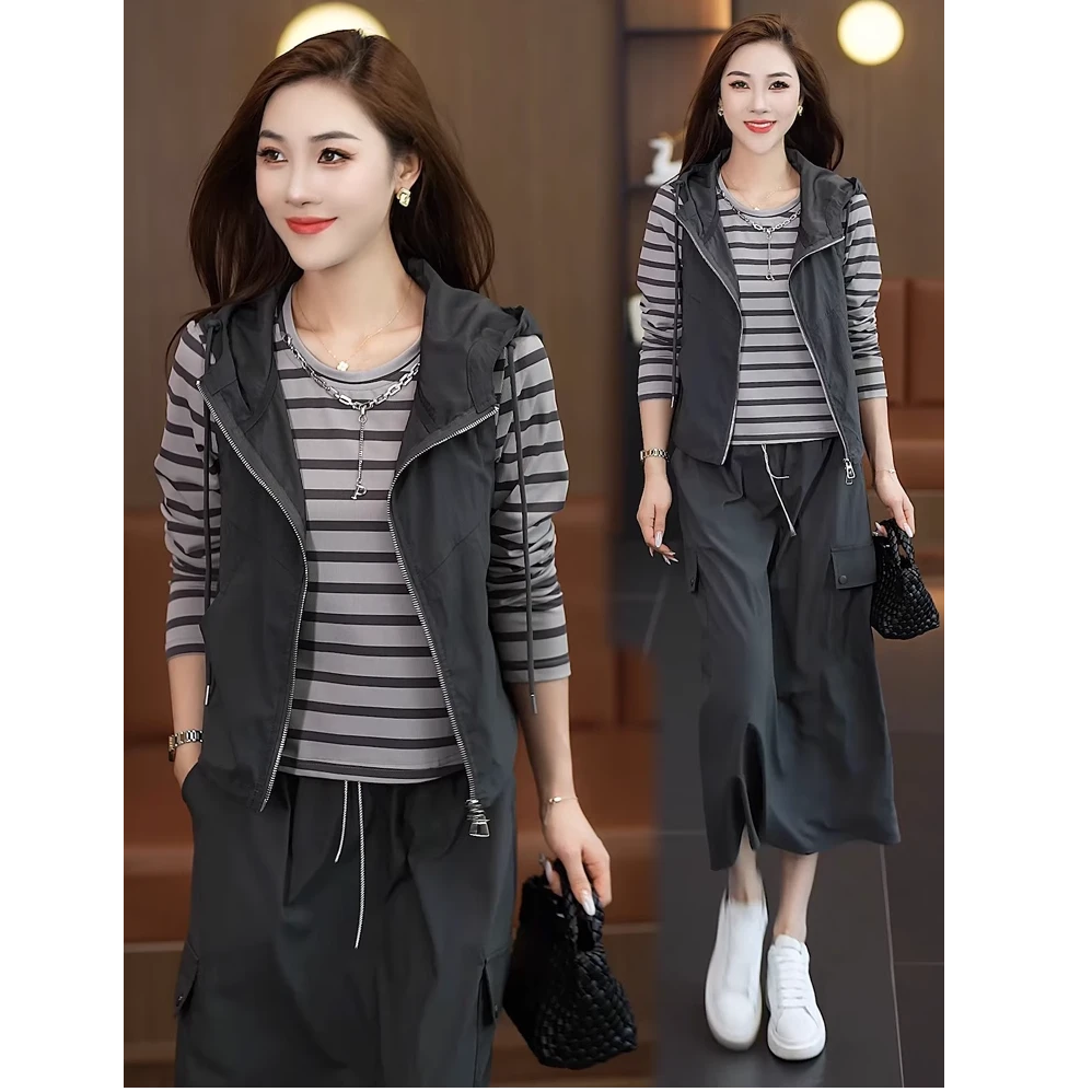 时尚工装套装裙2024秋季新款条纹长袖T恤连帽马甲半身裙三件套裙
