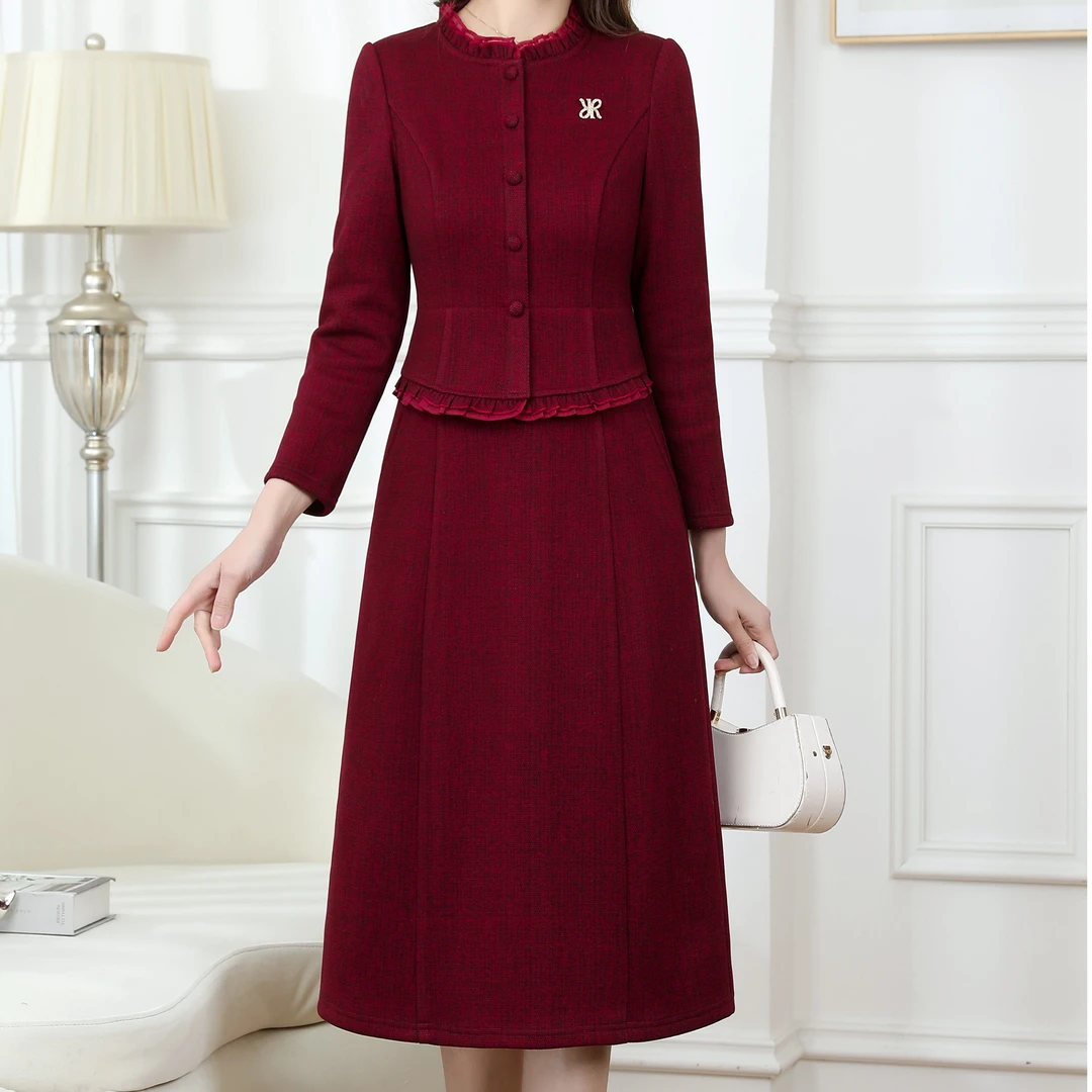 2023冬季新款时尚修身显瘦连衣裙女装休闲气质洋气妈妈装