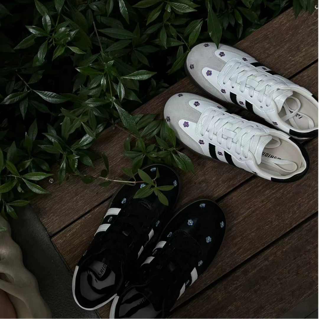 德训鞋拼色花朵软底不累脚板鞋3891