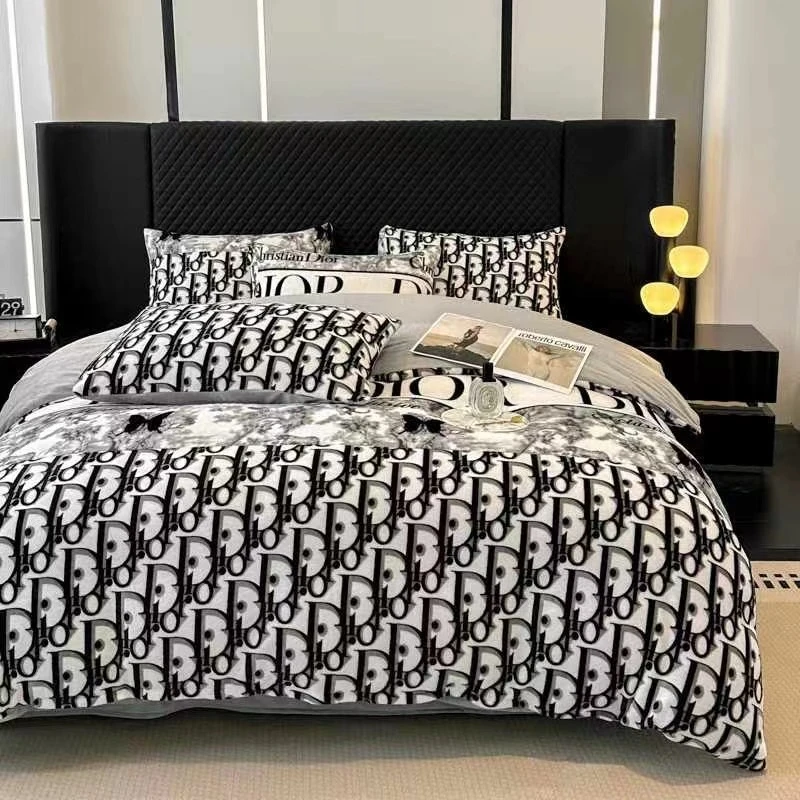 牛奶绒保暖四件套印花时尚加厚