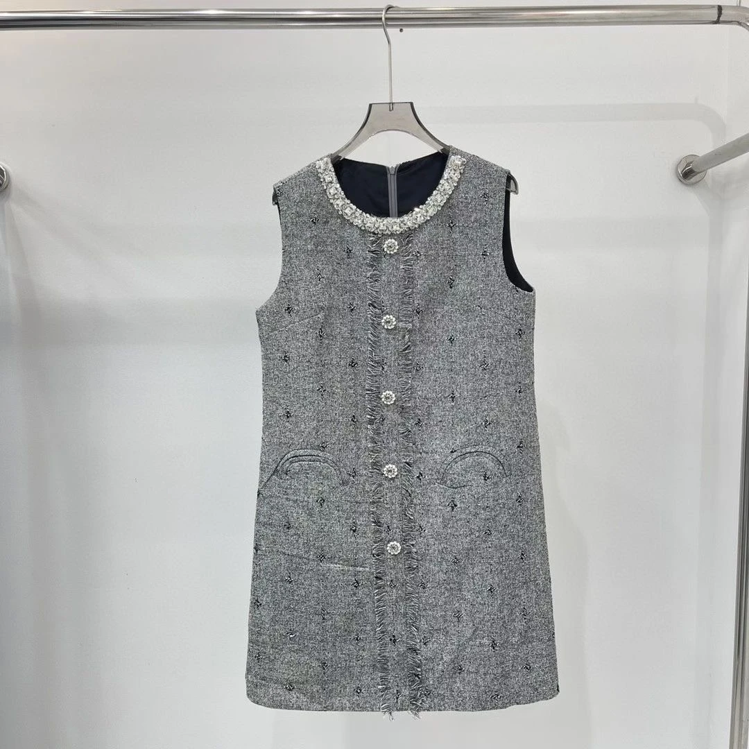 2024秋季新款时尚百搭显瘦气质收腰长裙轻奢女装连衣裙 7075