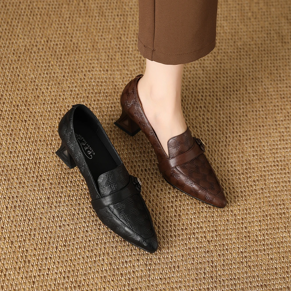 Y2610真皮单鞋复古春季新款中跟羊皮鞋中老年时尚断码折扣女鞋