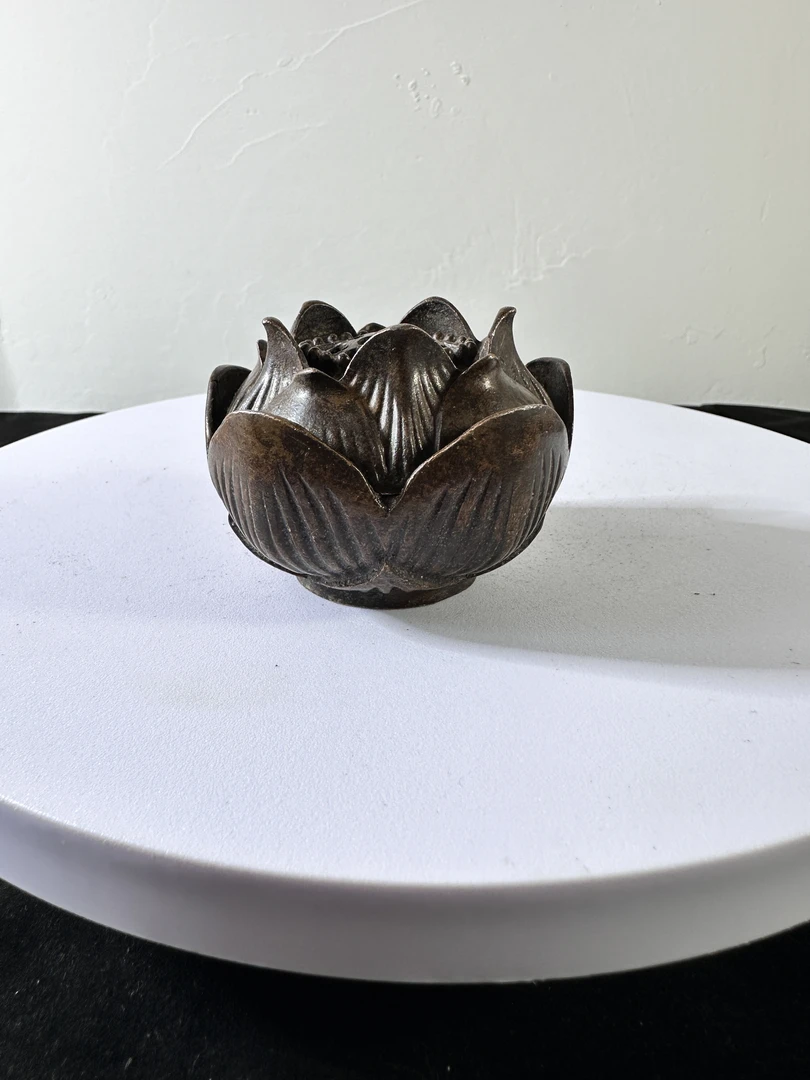 诚信经营 莲花熏香炉