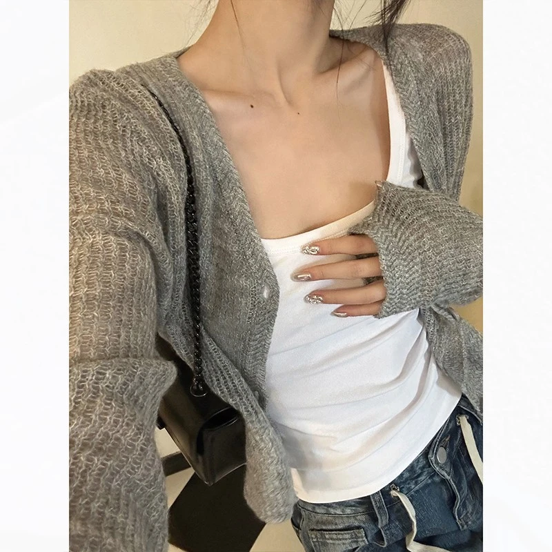 独特超好看小众设计感上衣女春夏慵懒风短款外搭薄款针织开衫外套