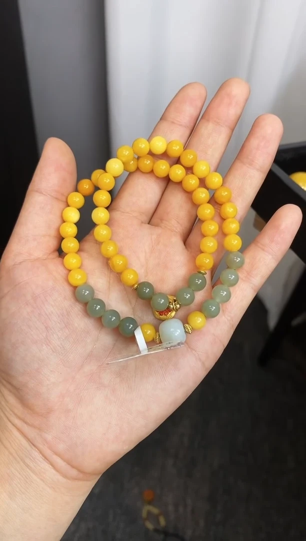 【闪购商品】琥珀裸石未镶嵌1