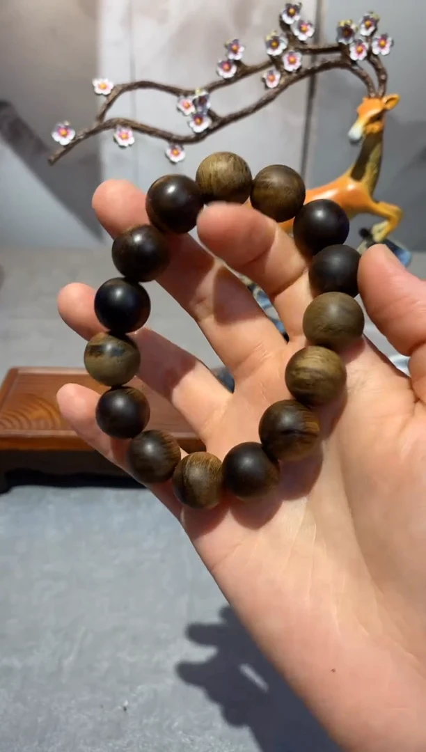 【闪购商品】沉香手串白棋沉水单圈Q14420211