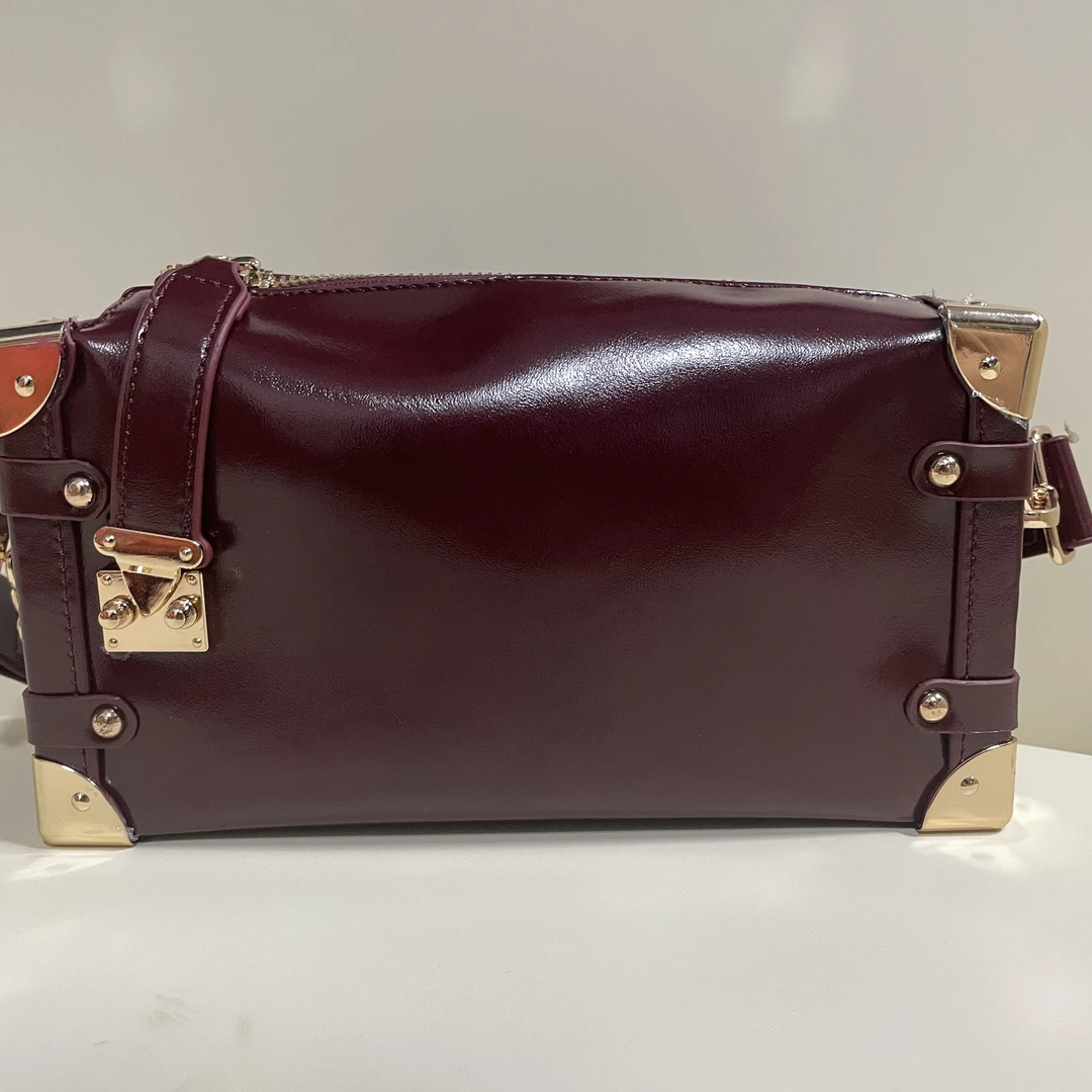 新款真皮女包小手提袋 0356 红色  v