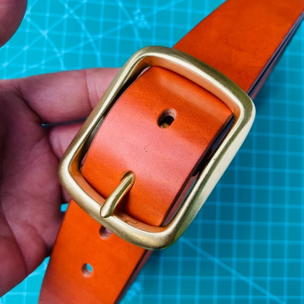 纯手工制作头层黄牛皮实心铜扣百搭休闲潮流时尚经典男士牛皮皮带