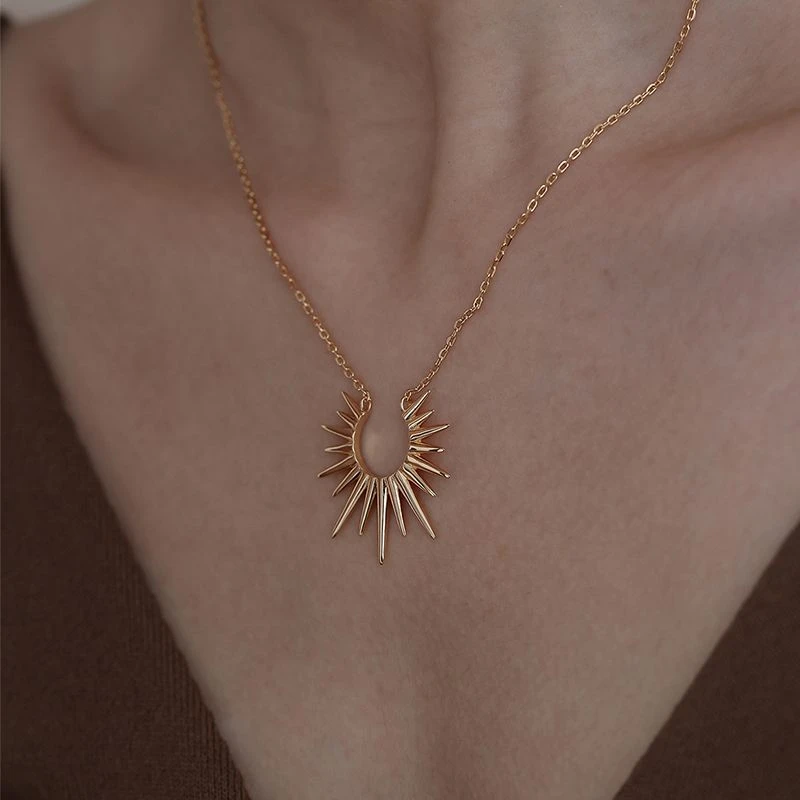 合金项链 项链欧美太阳花锁骨链2025夏季新款时尚配饰毛衣链轻奢
