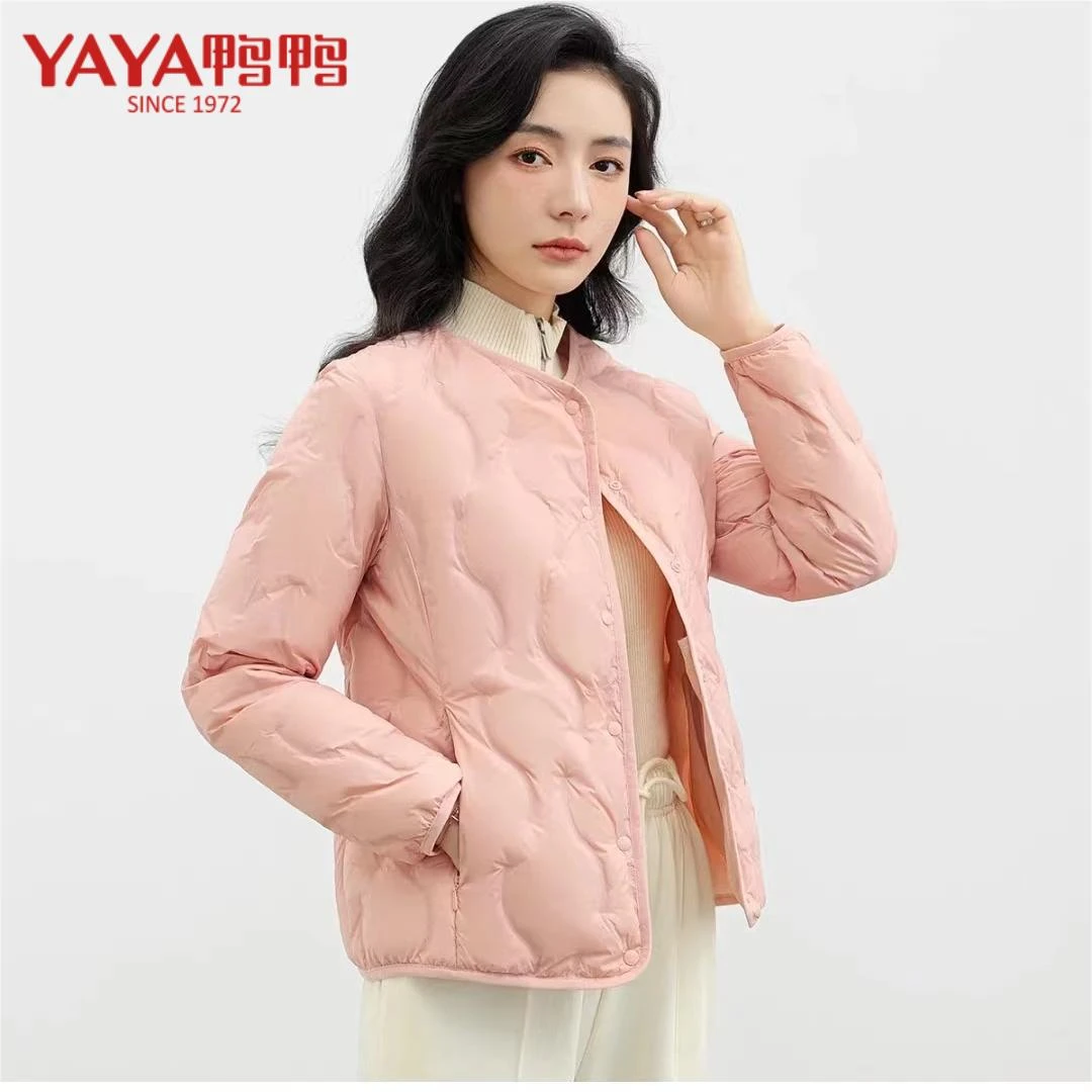 YAYA/鸭鸭百搭休闲女士女款暖无领轻薄时尚短款内搭羽绒服