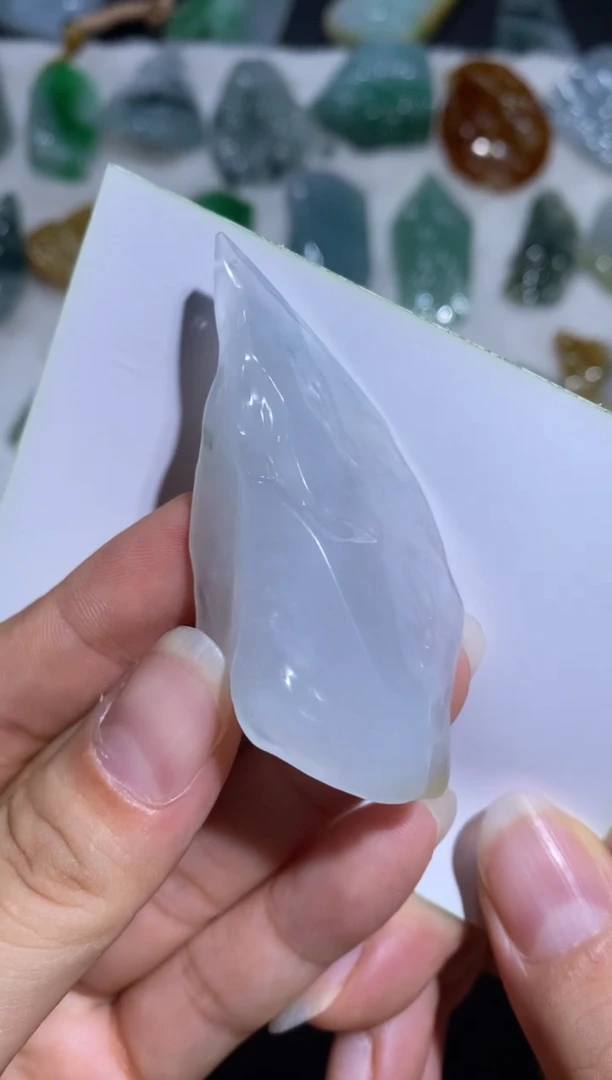 【闪购商品】翡翠颈饰未镶嵌翡翠