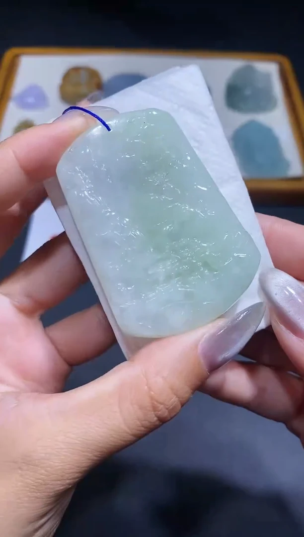 【闪购商品】定制翡翠未镶嵌翡翠