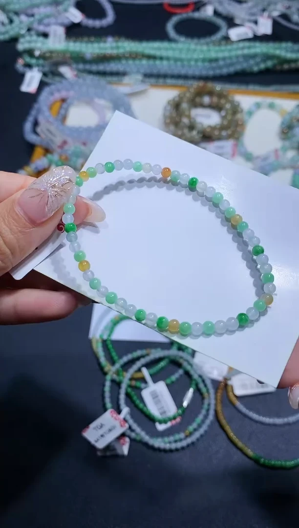 【闪购商品】翡翠颈饰未镶嵌翡翠