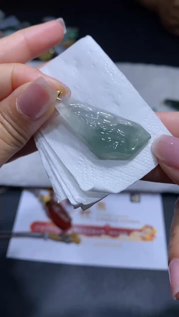 【闪购商品】翡翠颈饰未镶嵌翡翠