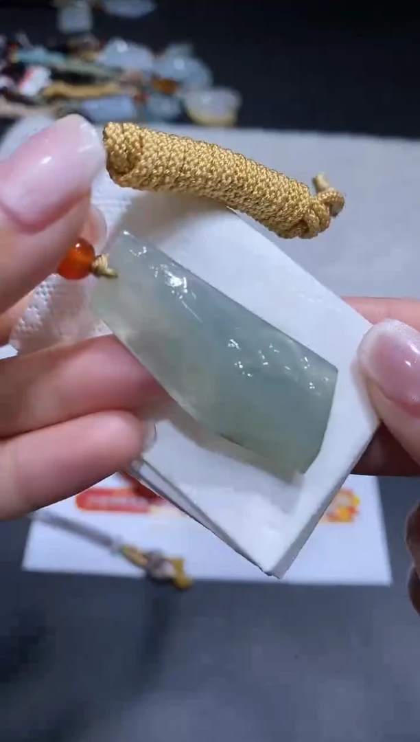 【闪购商品】翡翠颈饰未镶嵌翡翠