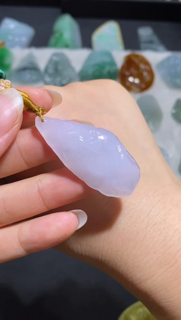 【闪购商品】翡翠颈饰未镶嵌翡翠