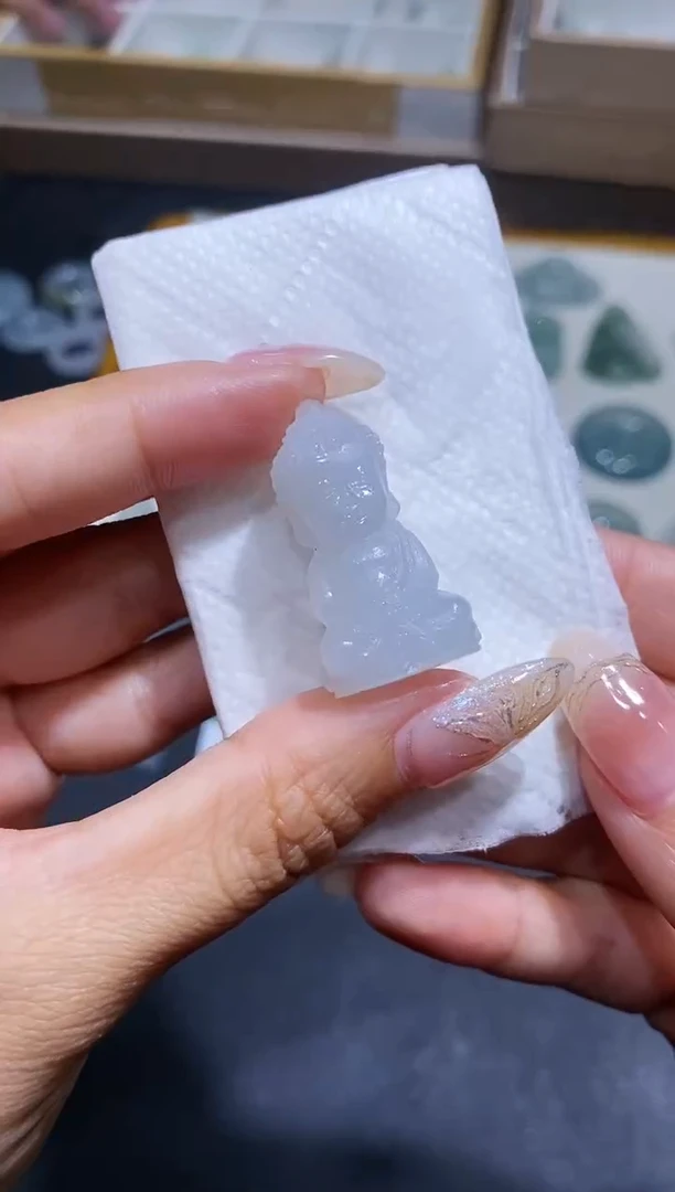 【闪购商品】定制翡翠未镶嵌翡翠