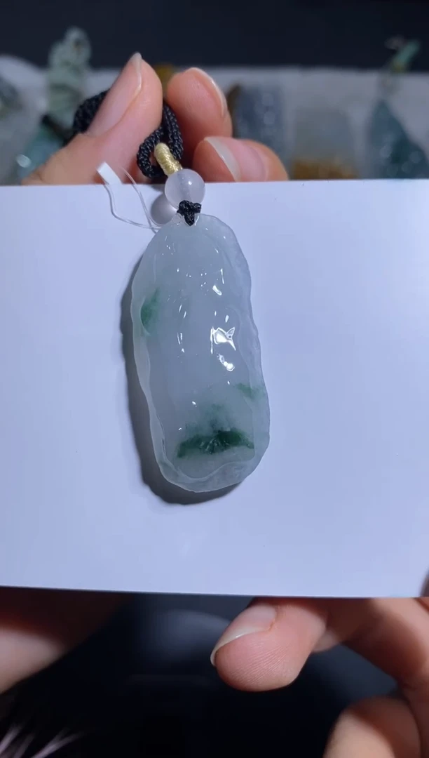 【闪购商品】翡翠颈饰未镶嵌翡翠