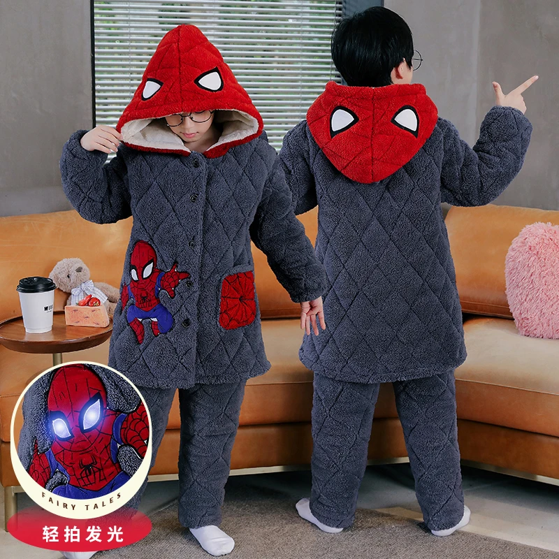 蜘蛛侠冬季儿童法兰绒睡衣男童青少年三层加厚夹棉珊瑚绒家居服冬