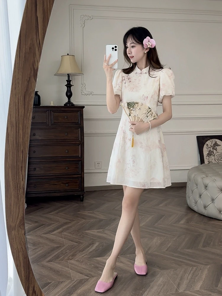 董小姐/237印花泡泡袖旗袍领连衣裙