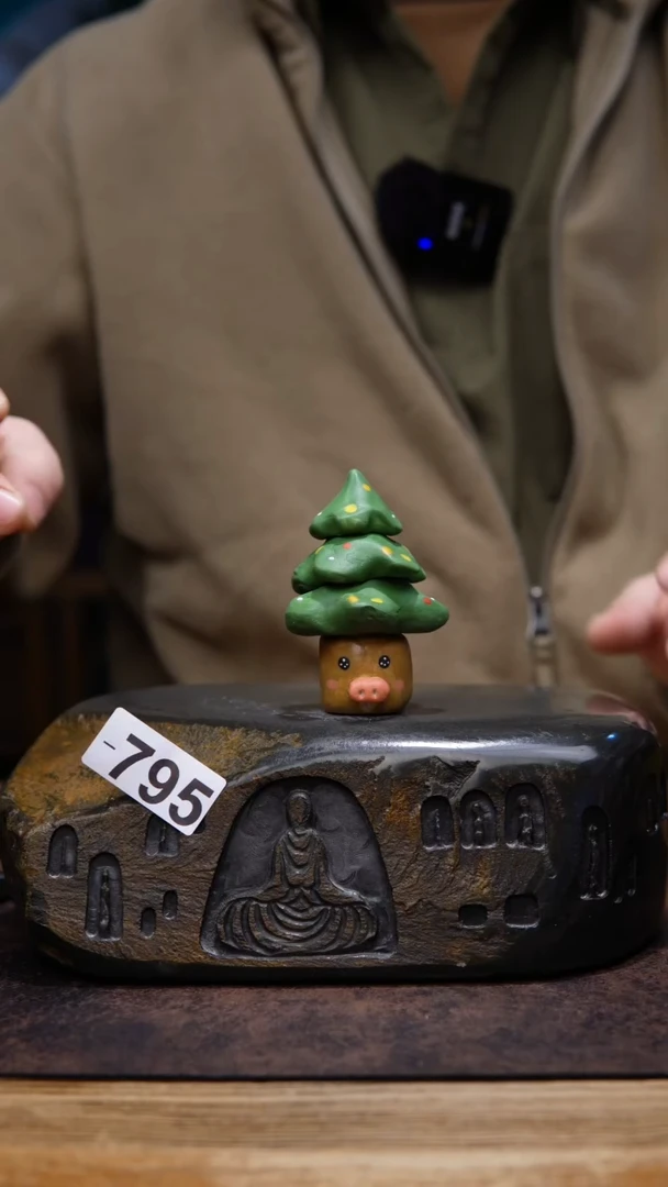 【闪购商品】陶瓷圣诞树猪头同款795