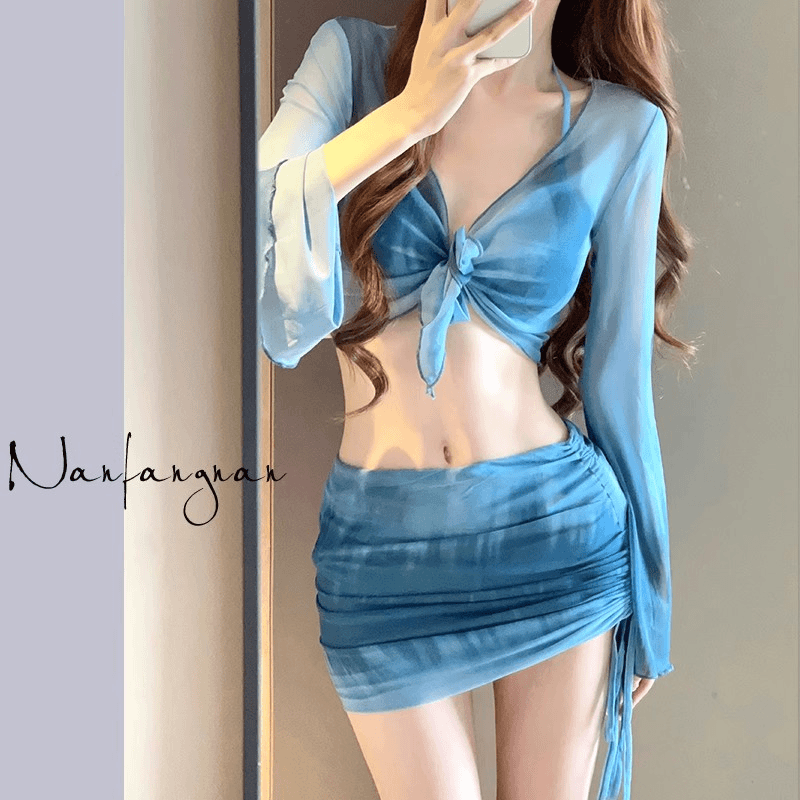 比基尼泳衣女2024新款海边度假四件套保守高级感分体泳装泡温泉