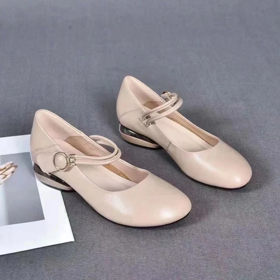 真皮浅口软软面底时尚妈妈鞋百搭女士皮鞋圆头柔软舒适透气女鞋