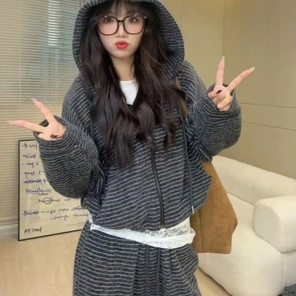 秋季新款韩系慵懒风懒人穿搭松弛感条纹套装女高腰显瘦百搭阔腿裤