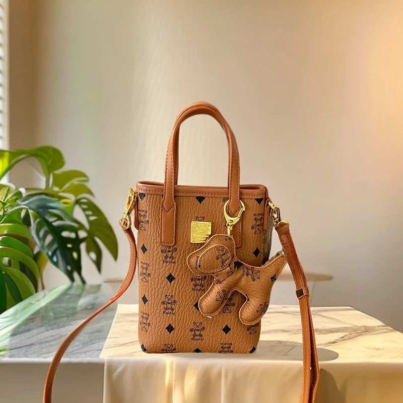 DianeFini/黛安霏尼轻奢品牌高级迷你托特竖版水桶质感小众设计感