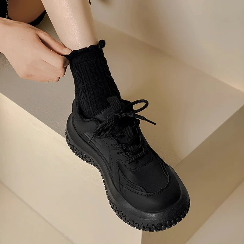 2025春季新款黑色老爹鞋学生百搭厚底跑步休闲ins潮复古运动鞋潮